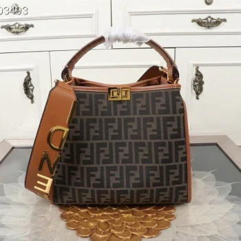 フェンディ バッグ fei26836 スーパーコピー