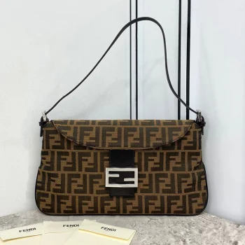 フェンディ バッグ fem88952 スーパーコピー
