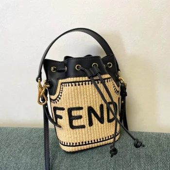 フェンディ バッグ fer03887 スーパーコピー