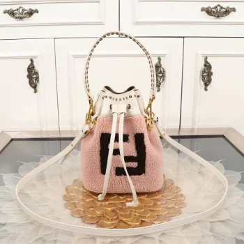 フェンディ バッグ fes31056 スーパーコピー