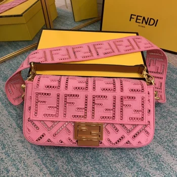 フェンディ バッグ feu38678 スーパーコピー