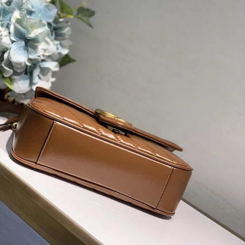 ☆超人気☆グッチ GGマーモント ミニ ショルダーバッグ コピー 4467440OLFT2535