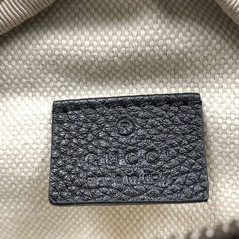 グッチ レトロ ロゴ レザー ベルトバッグ偽物 5277920 GCCT 8164