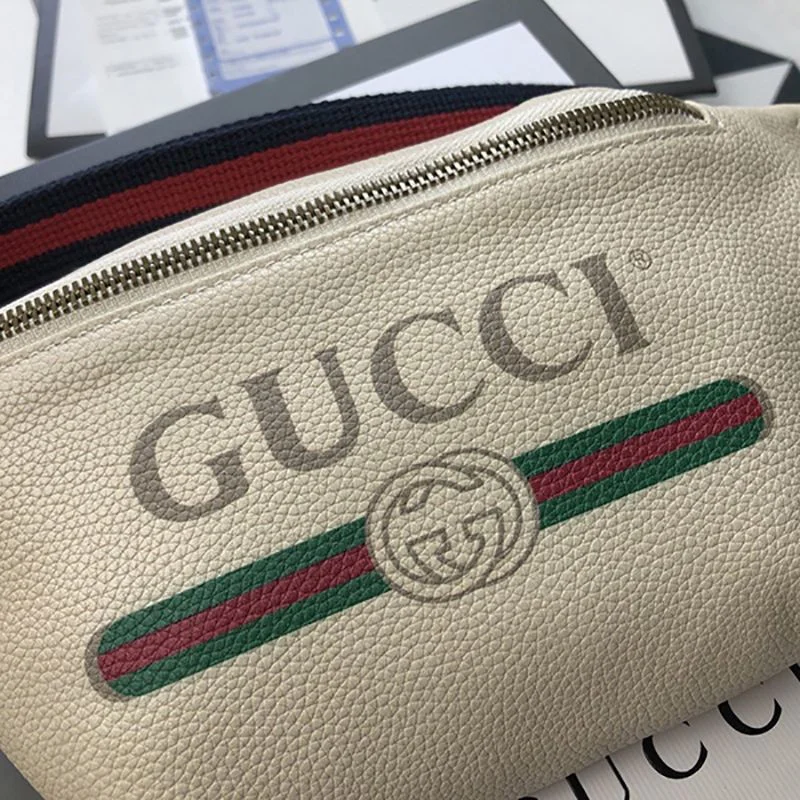 グッチ レトロ ロゴ レザー ベルトバッグコピー 5277920GCCT8822