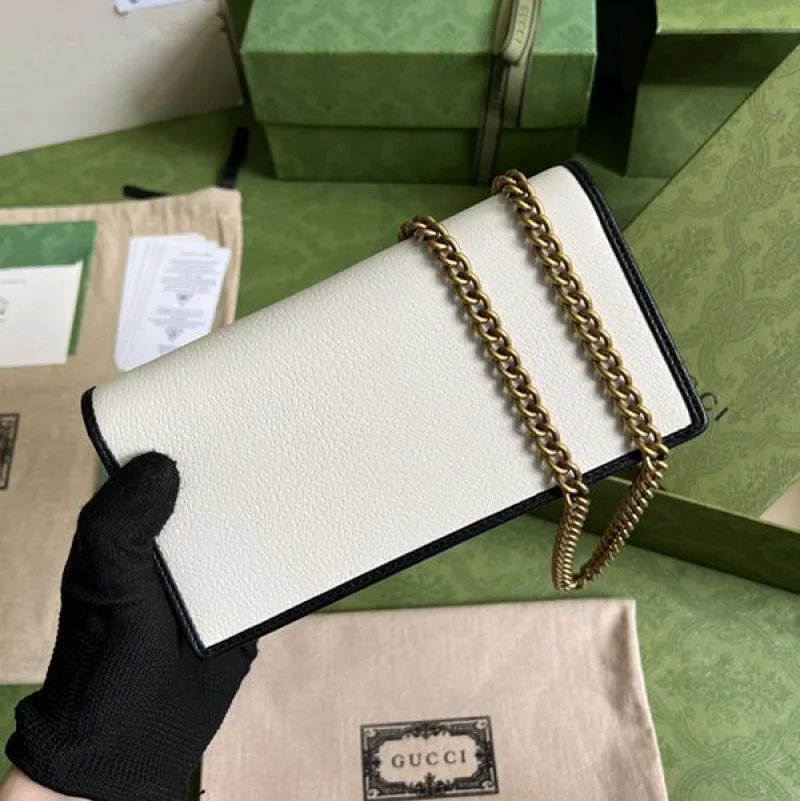 超希少!アディダス×グッチ 偽物 チェーン付き ウォレット ショルダーバッグ 621892UZ3BG6484