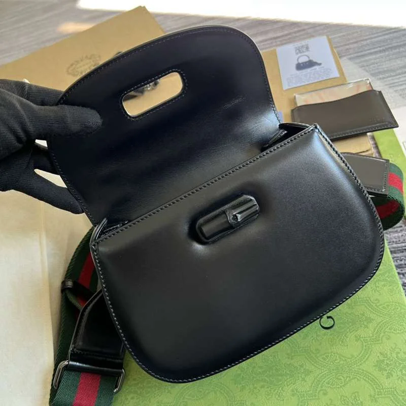 世界中で大人気♪グッチ バンブー コピー スモール トップハンドルバッグ 3色 gub92465