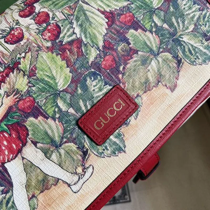 追跡付 グッチ ショルダーバッグ 偽物 guc26790