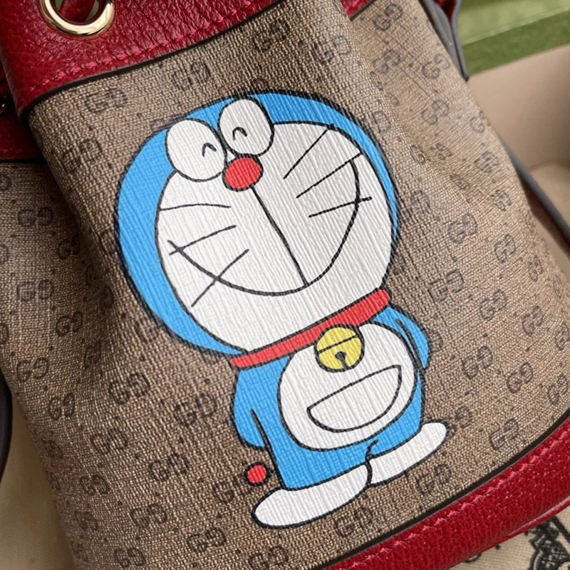 ★日本!!人気!ドラえもんxグッチ★GGロゴミニバケツバッグ偽物 グッチ ドラえもん guf08986