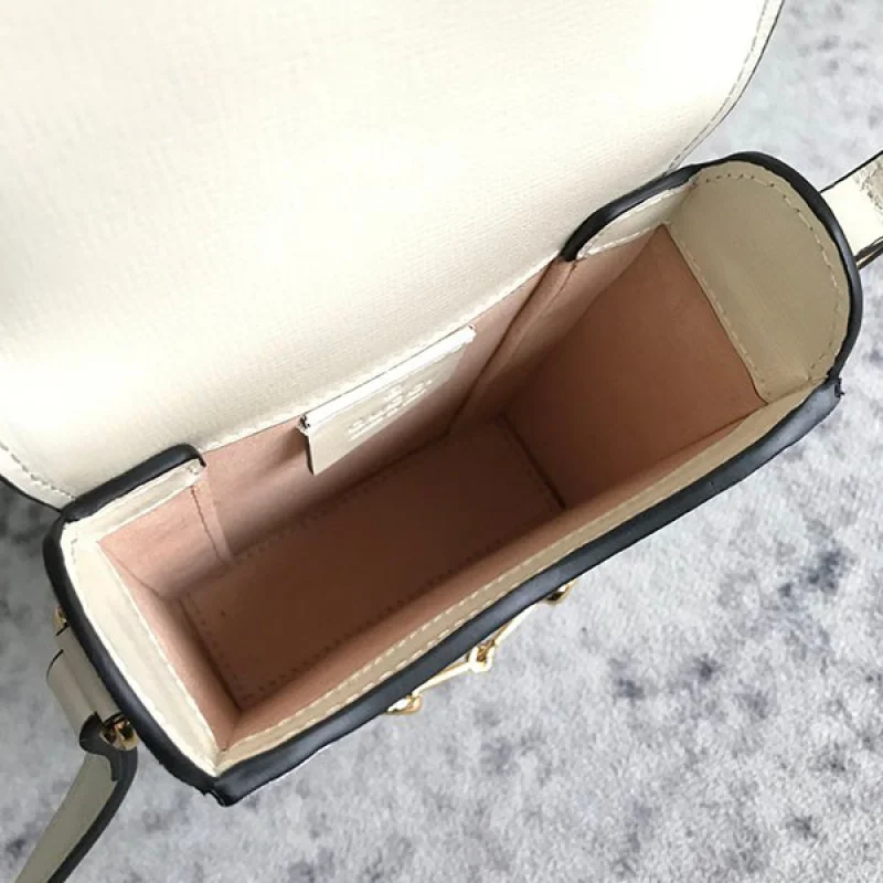 最新！すぐ届く！【グッチ 偽物】スマホバッグ ユニセックス guf55529