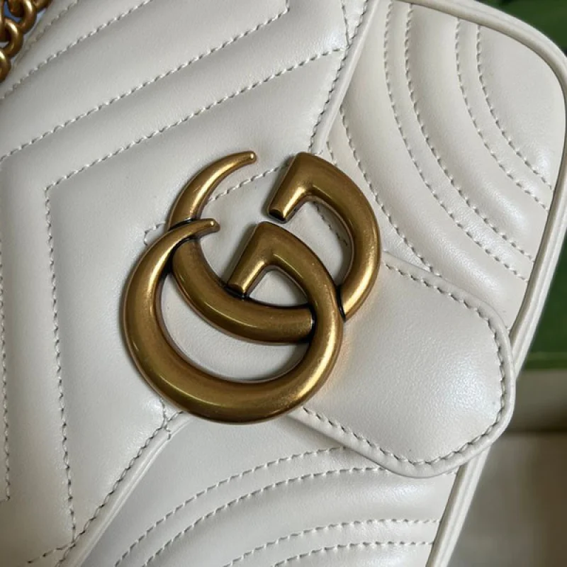 一目惚れ♪グッチ スーパーコピーGG Marmont キルティングレザー ショルダー バッグ gug59962