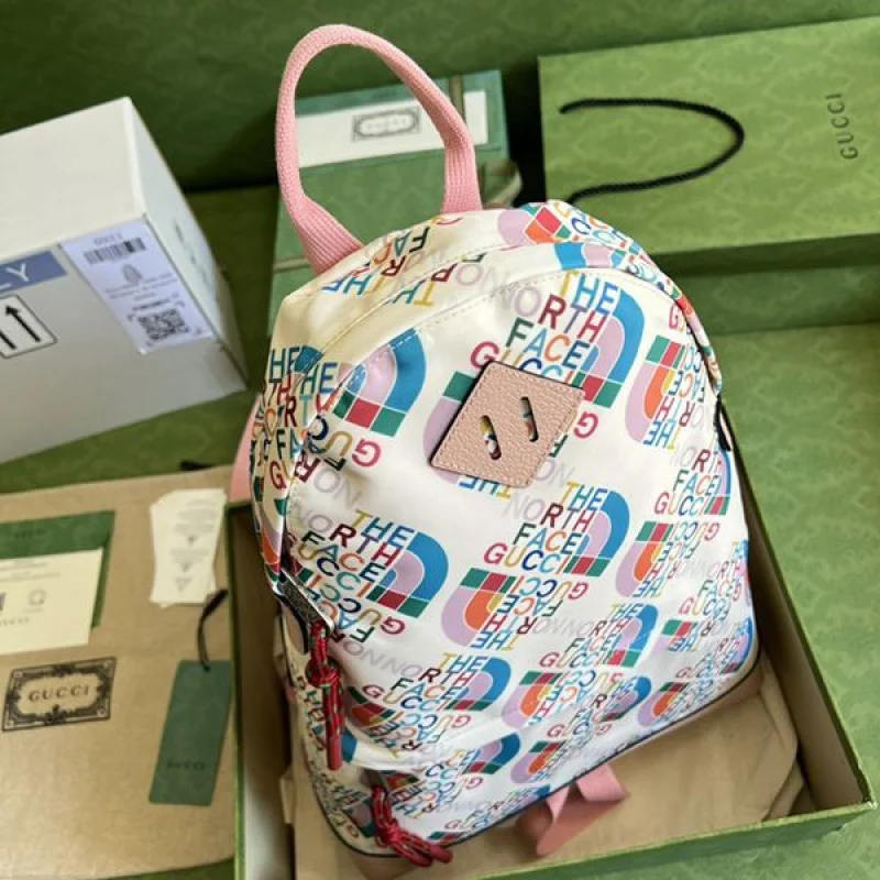 ★日本!!人気!ノースフェイスxグッチ バックパック 偽物 ロゴデザイン gup58598
