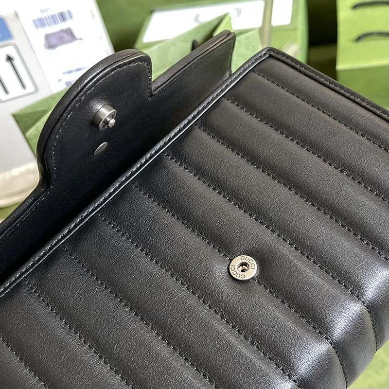 超希少!グッチ GGマーモントマテラセミニバッグ 偽物 guq74963