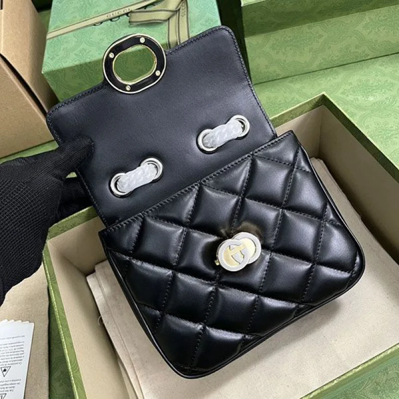 定番 グッチ キルティング コピー ミニ ショルダーバッグ gur16523