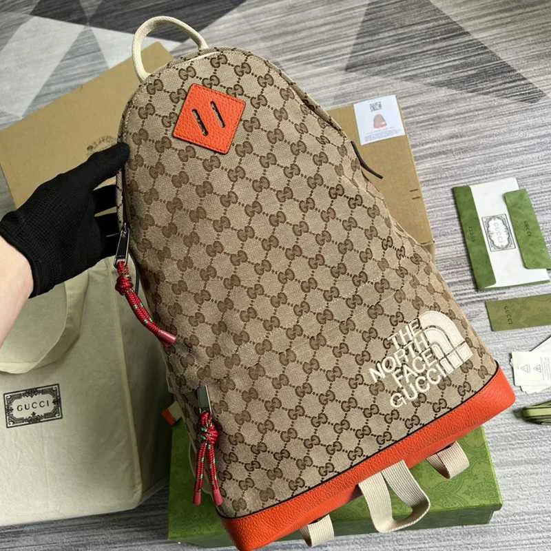 完売必至バレンシアガ×グッチコラボ バックパック コピー guw82773