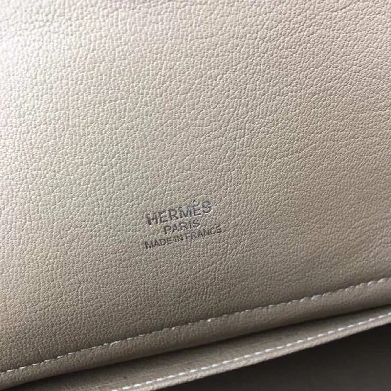 【関税込】 エルメス スーパーコピー ボリード31 エトープ シルバー金具 ere96388