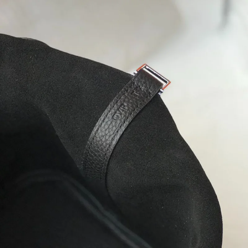 ☆超人気☆エルメス ピコタンロックコピー MM 21シルバー金具 erg71724