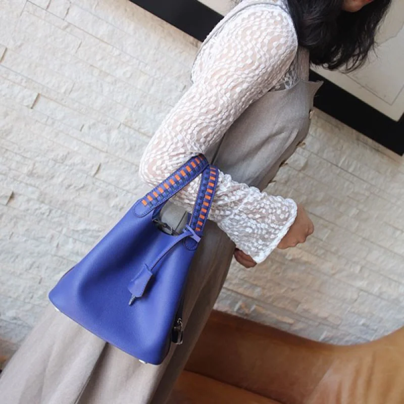 大人気!エルメス ピコタンロック偽物MM シルバー金具 erh50124
