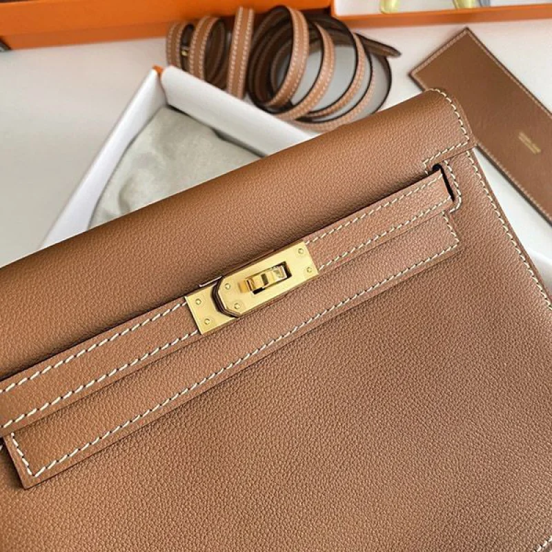 送料込エルメス ケリーダンス 偽物 22cm 内縫 2色金具 erh97133