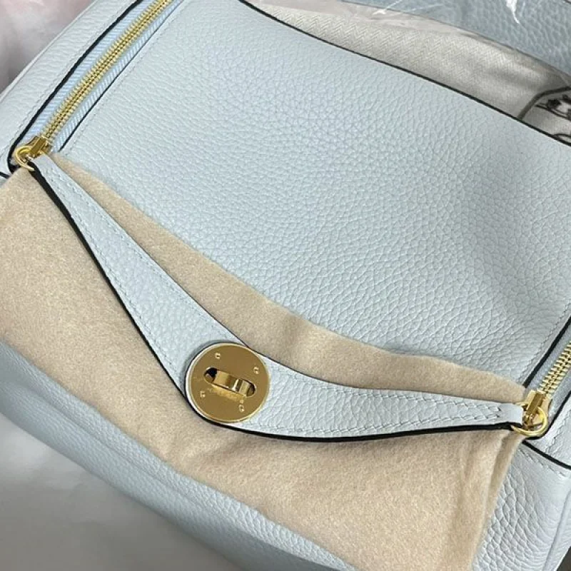 エルメス リンディ26 Lindy 偽物 シルバー トリヨンクレマンス erl18025