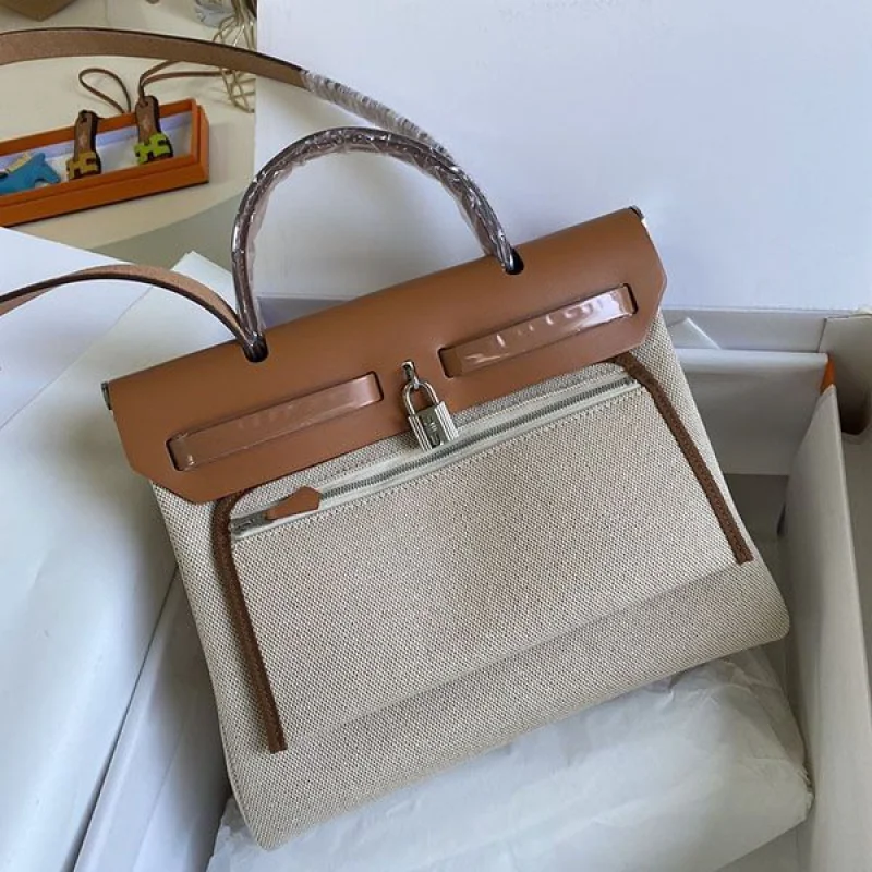 定番 エルメス エールバッグ Herbag Zip 31 PMサイズトートバッグ 偽物 erl66952