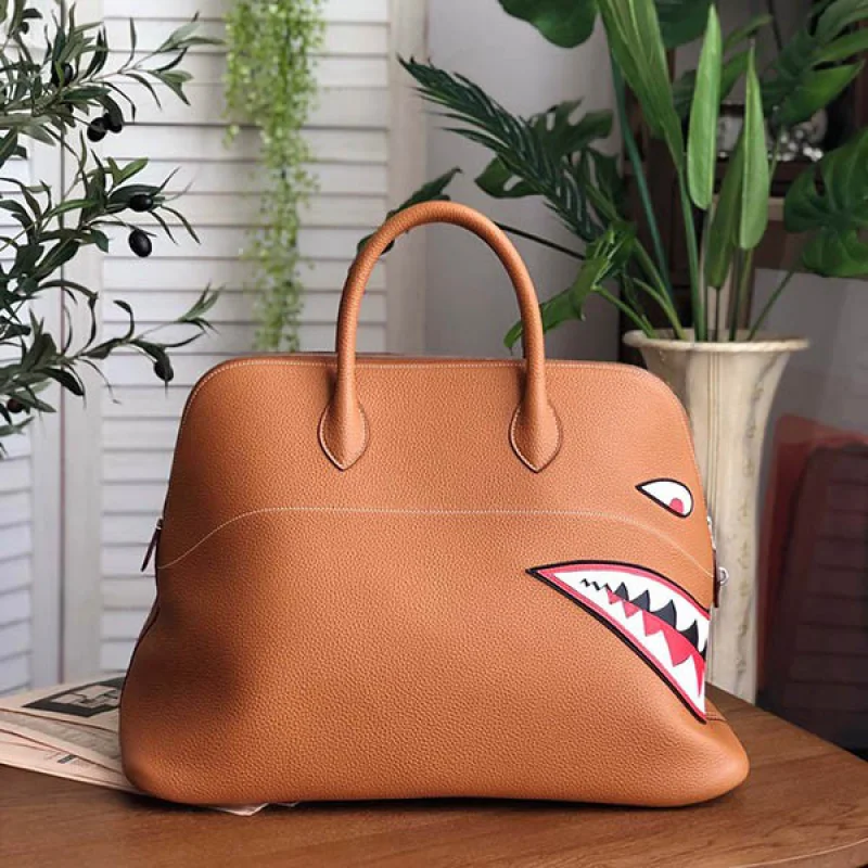 大人気!人気エルメス ボリード シャーク 偽物 45cm ゴールド erm84120