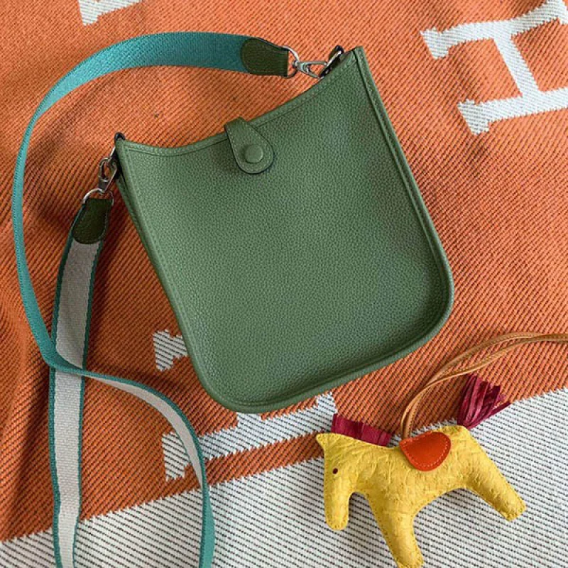 エルメス エヴリン アマゾン TPM コピー クレマンス シルバー金具 ern17776 信用第一