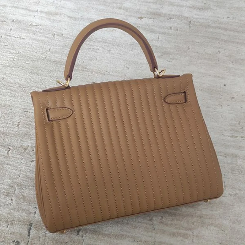 春もの新作エルメス ケリー 偽物 Kelly25 トリコカラー 外縫いセリエ ナタ ern97340