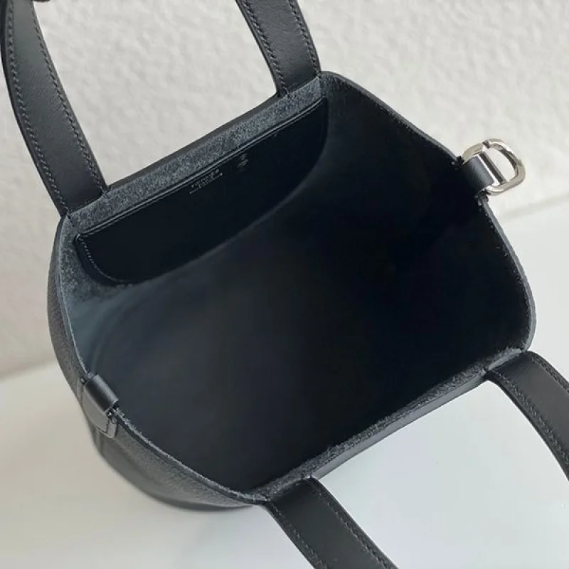 希少 エルメス イン ザ ループ 18 トートバッグ コピー ero52528