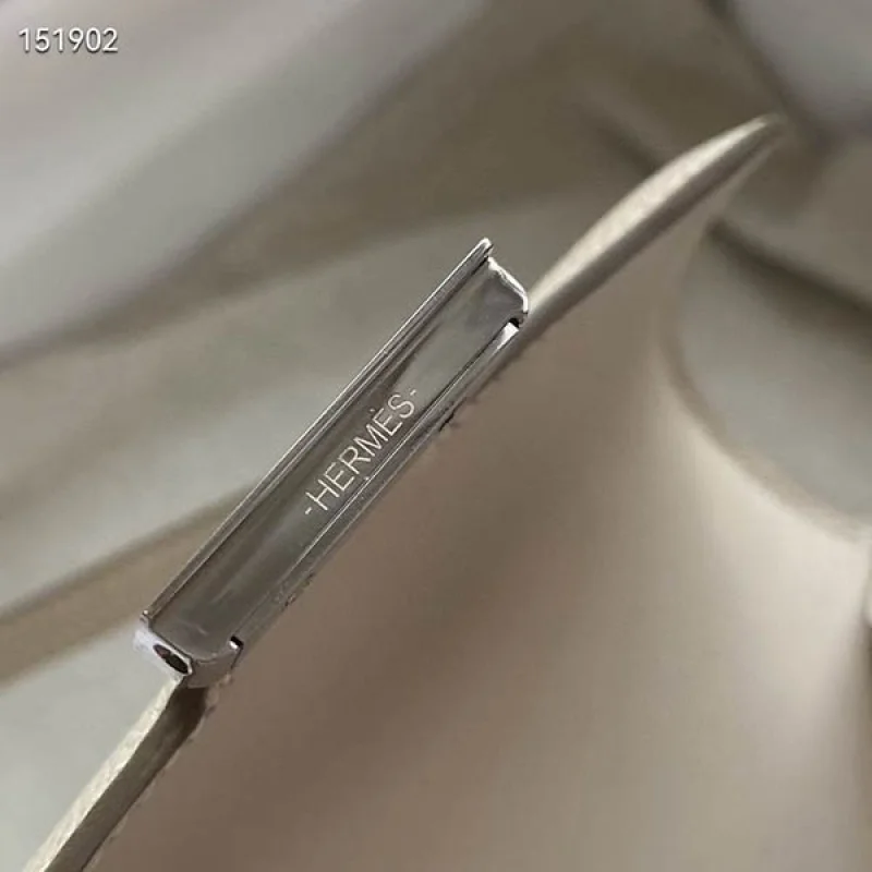 エルメス コピー コンスタンス14 ゴールド/シルバー金具 erx35147