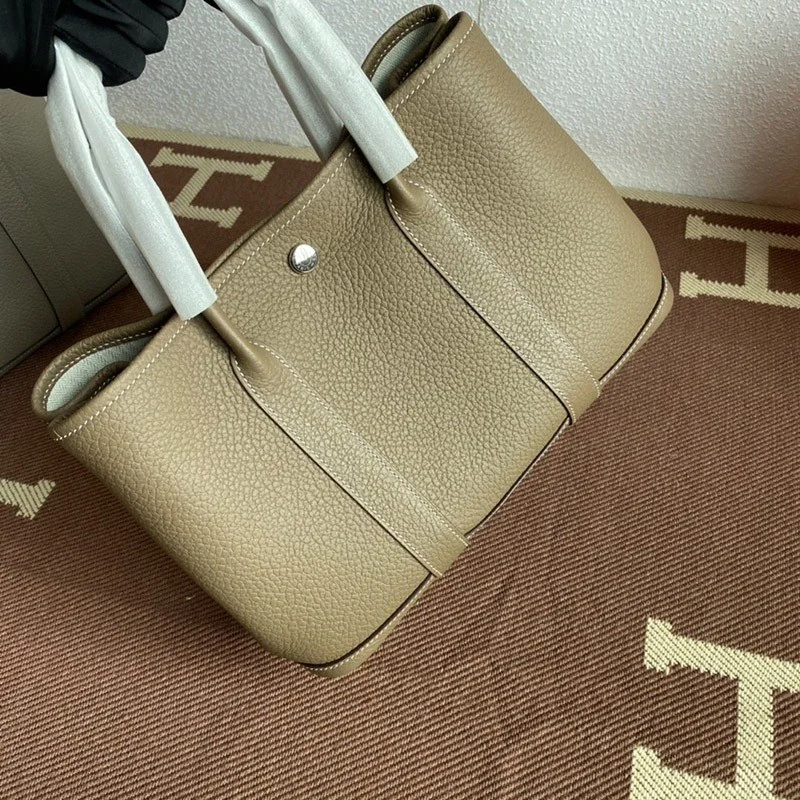 ☆超人気☆エルメス ガーデンパーティ コピー 36 トレンチ erx59034