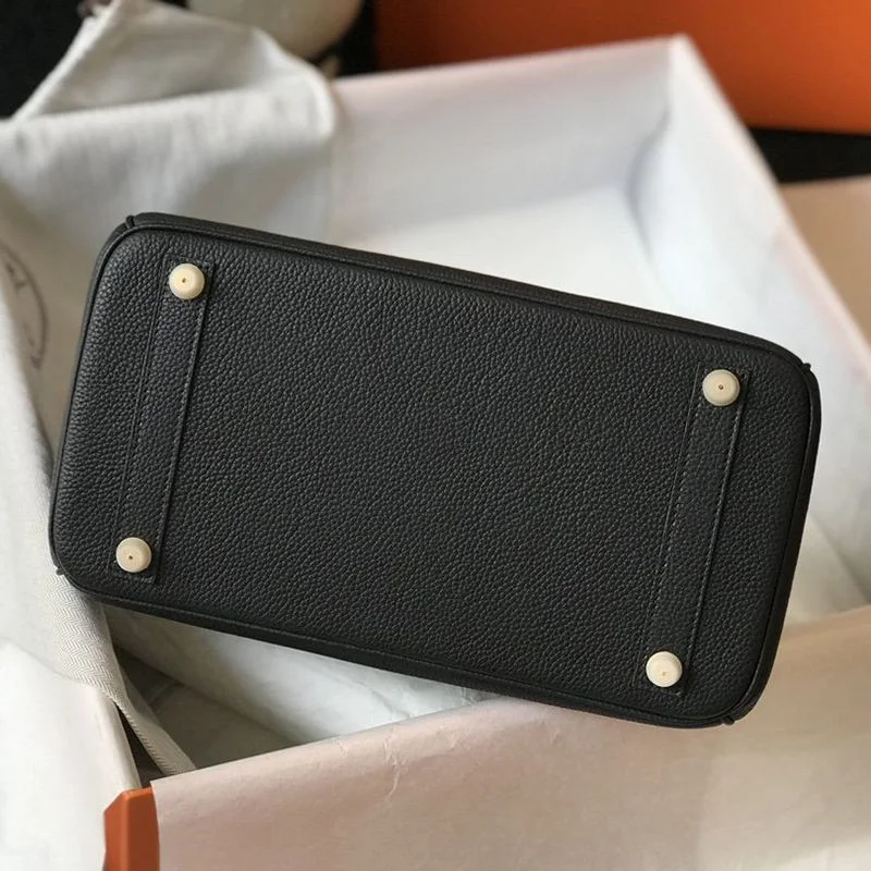 《大人気》エルメス バーキン 偽物 25cm/30cm トゴ ブラック シルバー金具 2サイズ ery67646