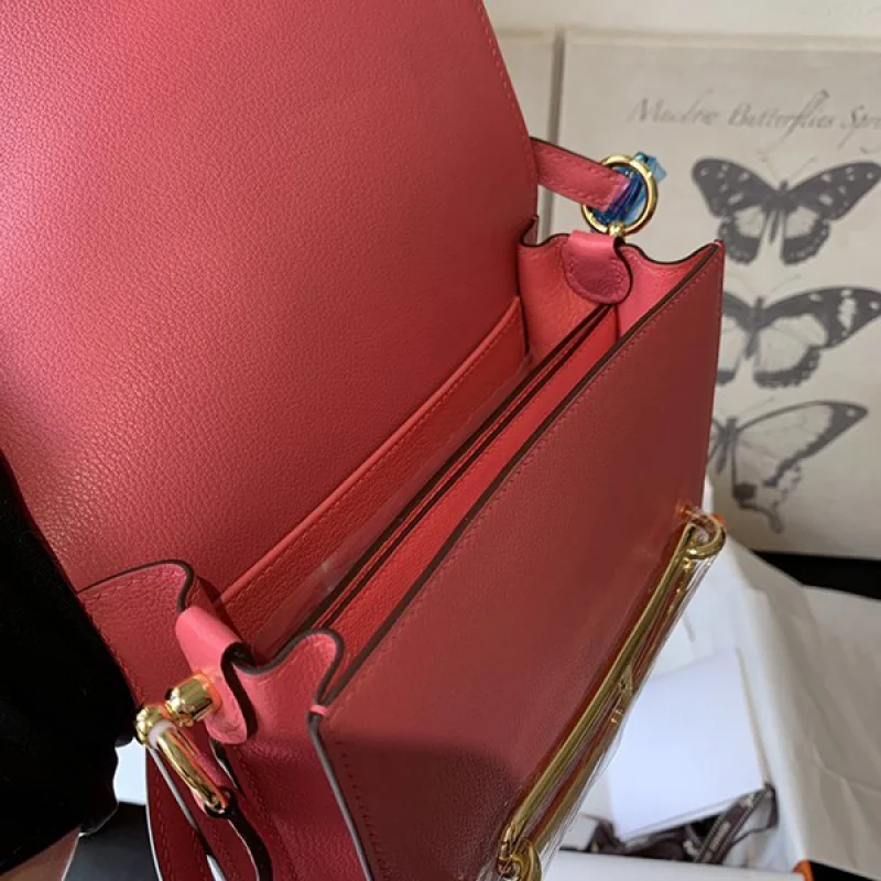入手困難!エルメス ロウリス コピーミニ ショルダーバッグhe25002