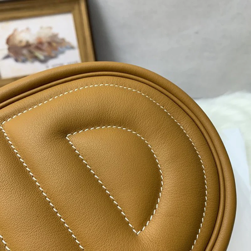 ☆超人気☆エルメス インザループ スーパーコピー ベルトバッグhe25022