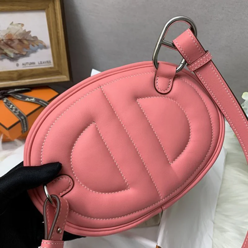 エルメス イン・ザ・ループ偽物 ベルトバッグhe25020