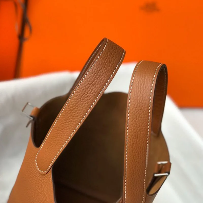 可愛いエルメス ピコタンロック 偽物 クレマンス シルバー金具he26045
