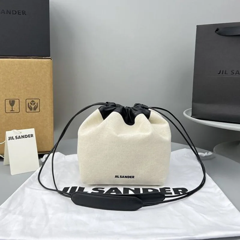 定番ジルサンダー コピー ドローストリング クロスボディバッグ JSPU853407