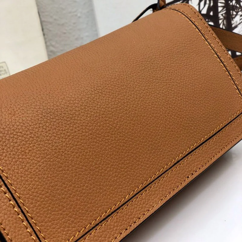 日本未入荷 ロエベ バルセロナ ソフト バッグ コピー ミニ ショルダーバッグ 0010441244