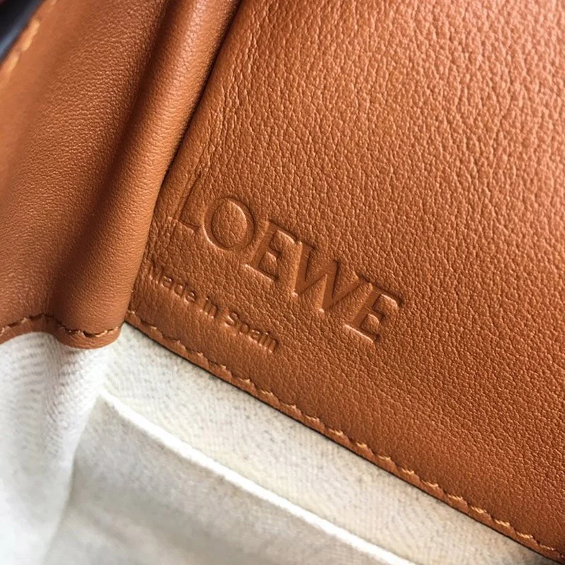 欲しい♡超限定♪ロエベ ハンモック コピー ドローストリング ショルダーバッグ 0010473155