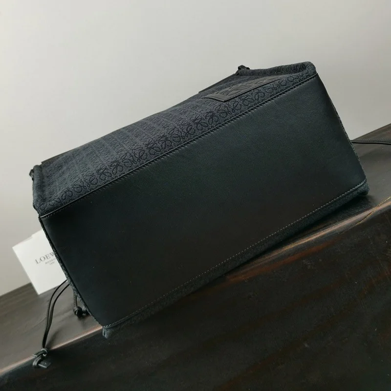 春もの新作ロエベ トートバッグ コピー Small Cushion Tote☆クッショントートスモール☆送料込 A612A93X252426