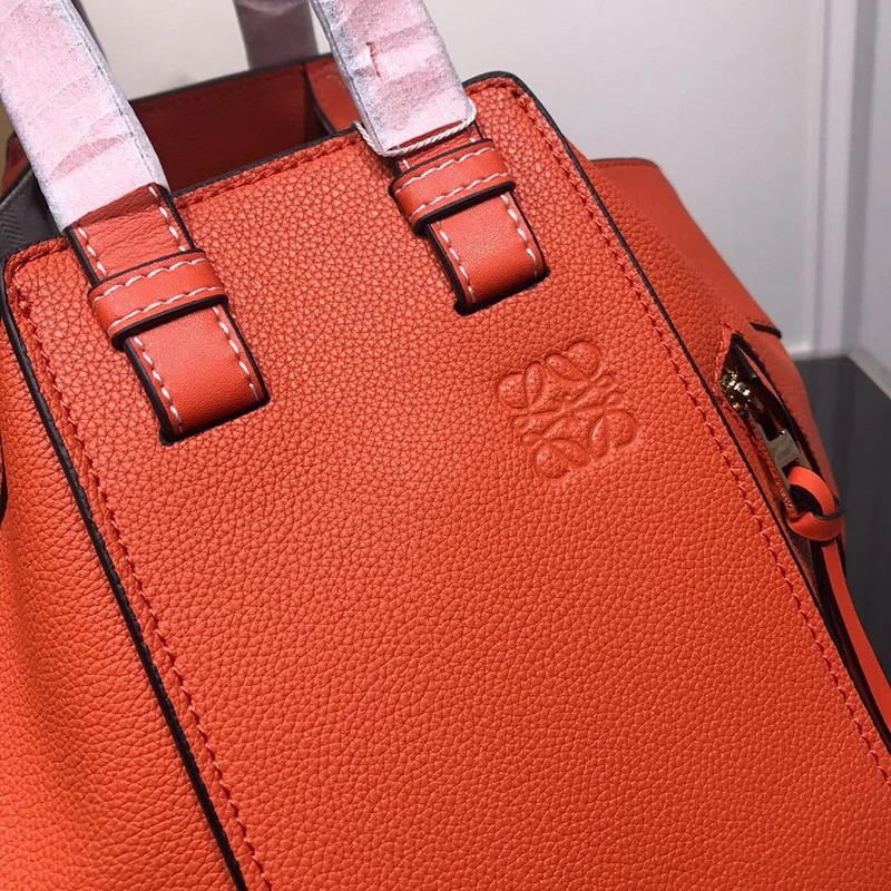 21新作 ロエベ ハンモック 偽物 クラシックレザースモール ハンドバッグ loa80048
