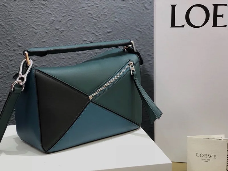 日本未入荷ロエベ パズルバッグ スーパーコピー トリカラー ショルダーバッグ lof73235