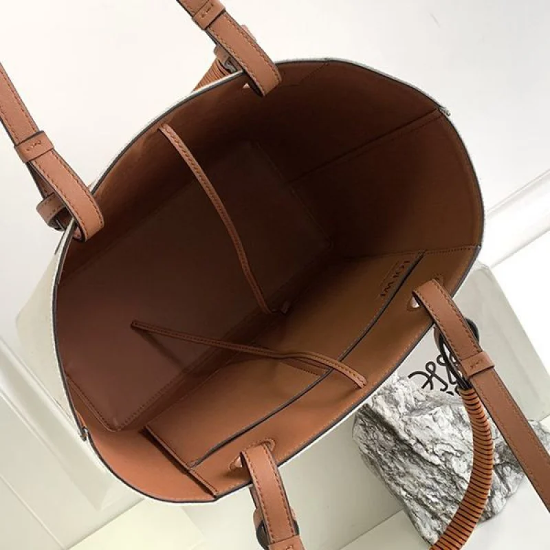 確保済みロエベ グレインレザー アナグラム スモールトートバッグ コピー loj84372