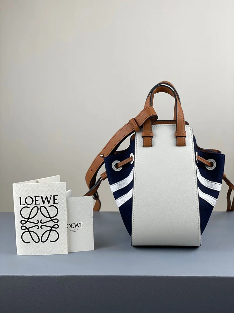 稀少ロエベ ハンモック 偽物 ドローストリング ショルダーバッグ lok40677