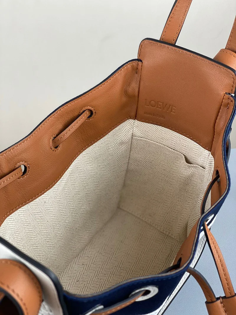 稀少ロエベ ハンモック 偽物 ドローストリング ショルダーバッグ lok40677