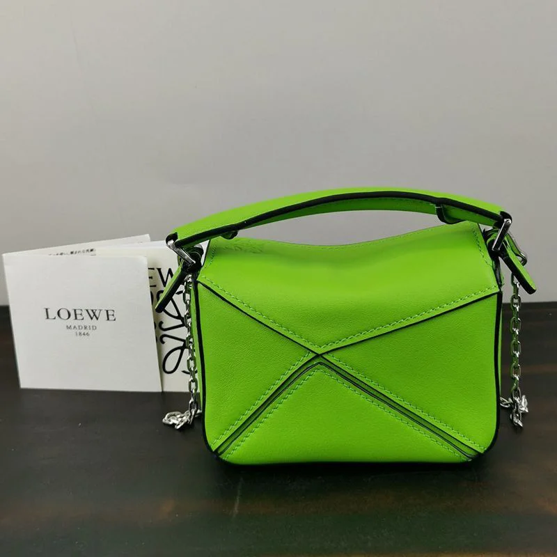 希少色ロエベ 偽物★クラシッパズルナノバッグ★Puzzle nano bag lol91019