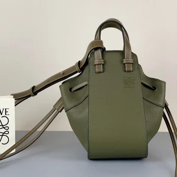 ロエベ バッグ lob92376 スーパーコピー