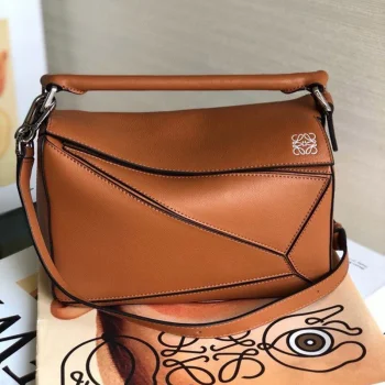 ロエベ バッグ lou24528 スーパーコピー