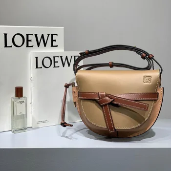 ロエベ バッグ loy19447 スーパーコピー