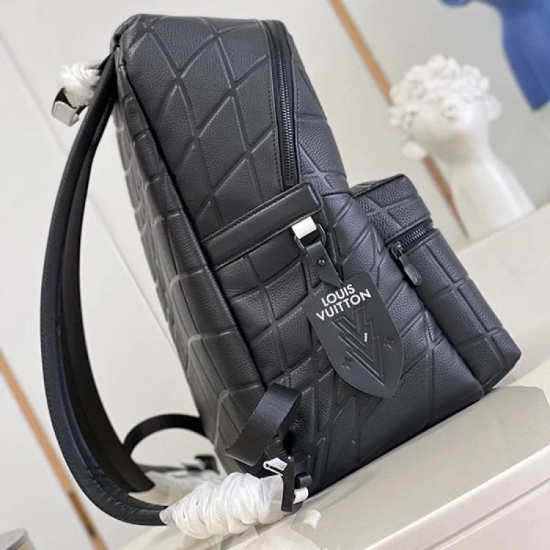 すぐ届くルイヴィトン リュック コピー ディスカバリー バックパック M21391