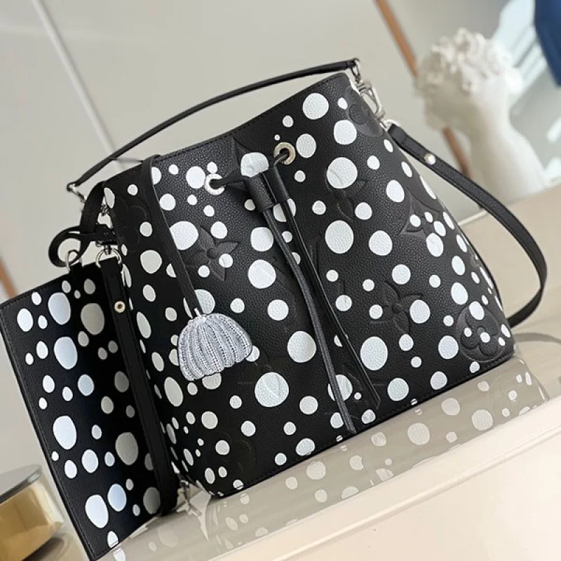 ルイヴィトン × 草間彌生 偽物 LV × YK ネオノエ MM M21753